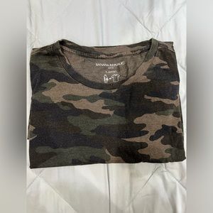 Men’s Camo Print Short Sleeves
